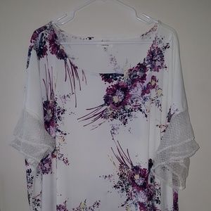 Maurices Plus Size (3X) White Floral Blouse
